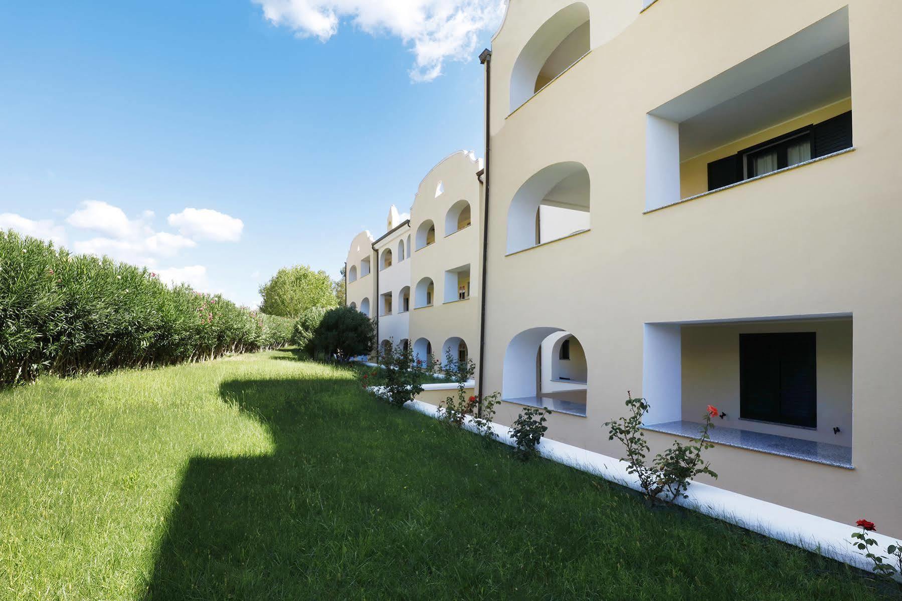 Residence Il Borgo Орозей Екстер'єр фото