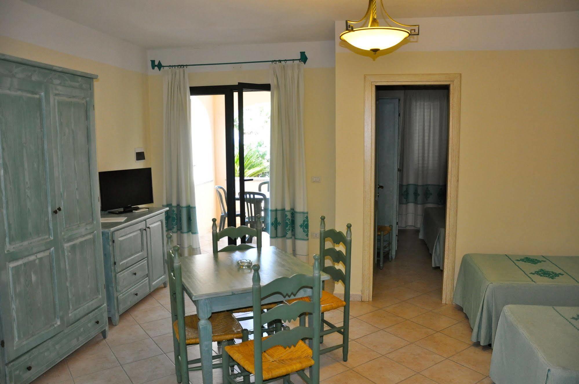Residence Il Borgo Орозей Екстер'єр фото