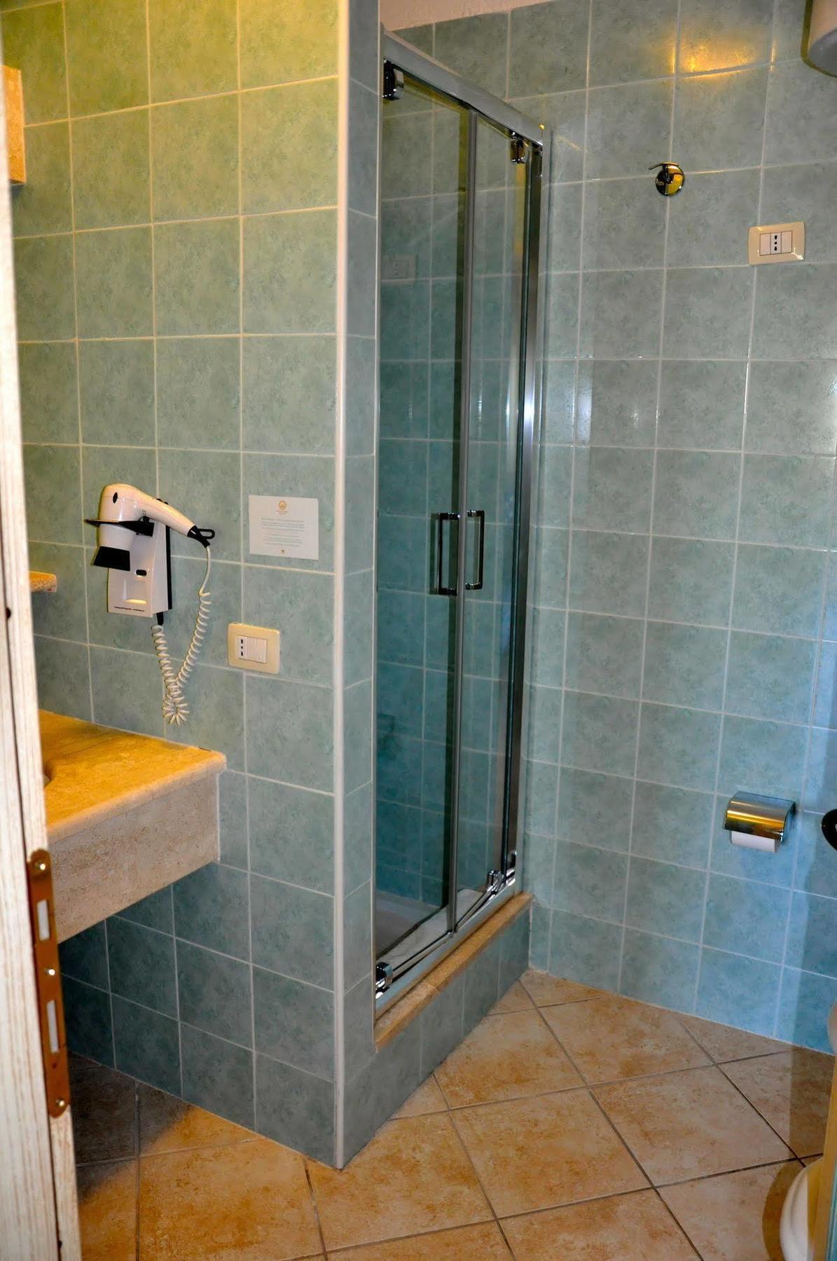 Residence Il Borgo Орозей Екстер'єр фото